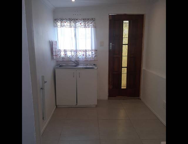 6 BEDROOM HOUSE FOR SALE IN RAVENSMEAD